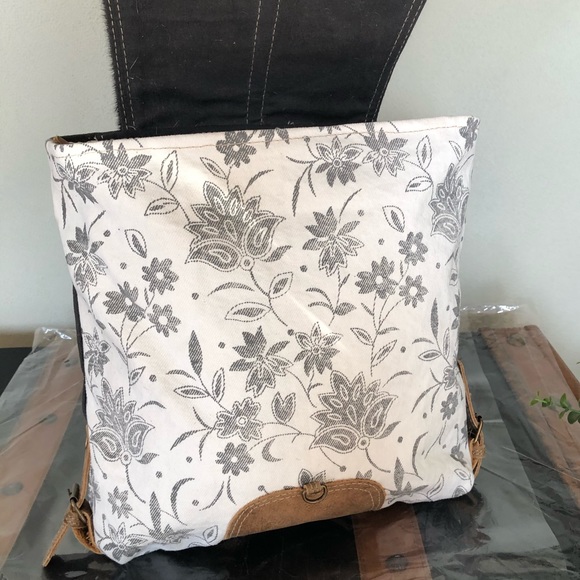 Myra Bloom Bleach Backpack Bag Purse NWT - Picture 4 of 7